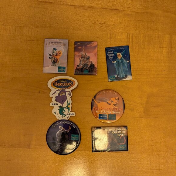 WDCC Rare Seven Walt Disney Collectable Pin Backs Vintage - Picture 3 of 10